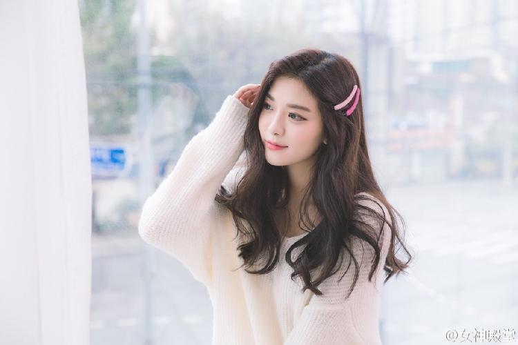 北方持续高温 三亚“清凉一夏”受亲子游欢迎